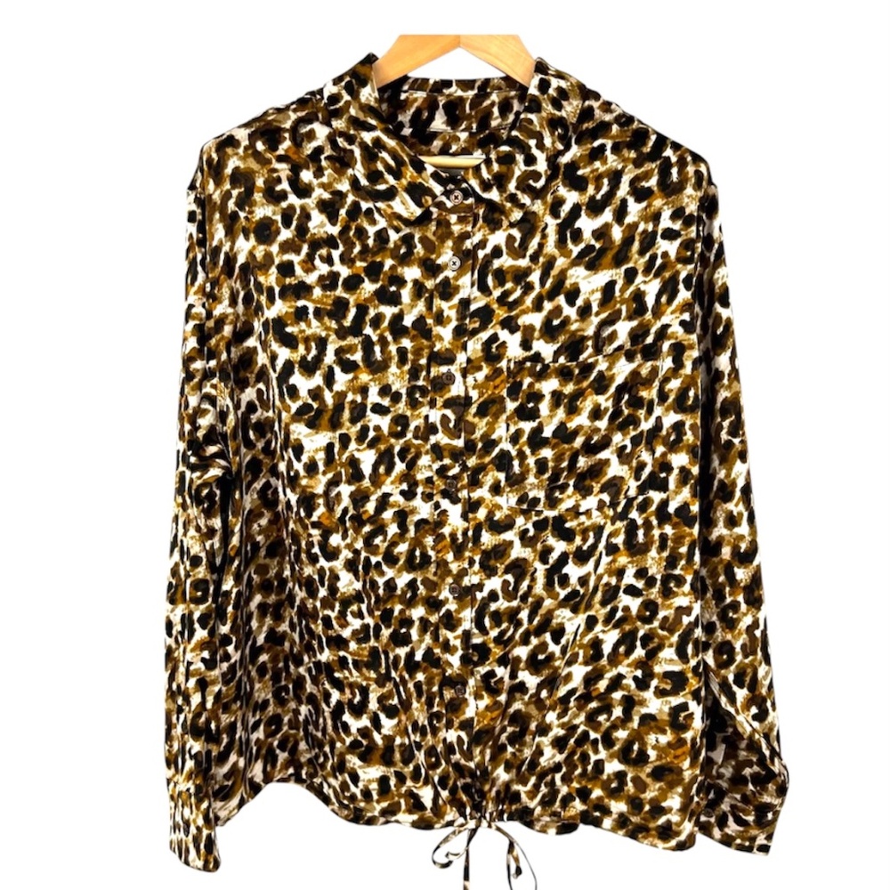 NWT Rebecca Minkoff Women’s Shirt Blouse Leopard Satin Button Up size 2X